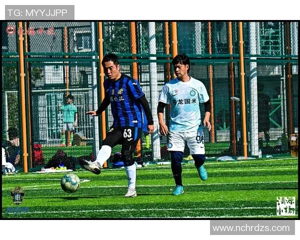 25号足球明星齐聚一堂精彩赛事不容错过的盛况回顾